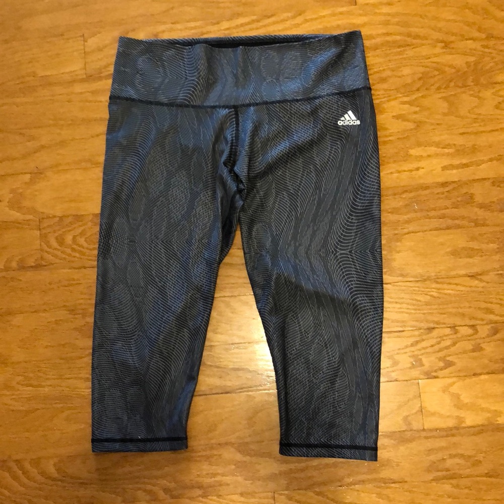 ADIDAS CLIMALITE CAPRI LEGGINGS LARGE